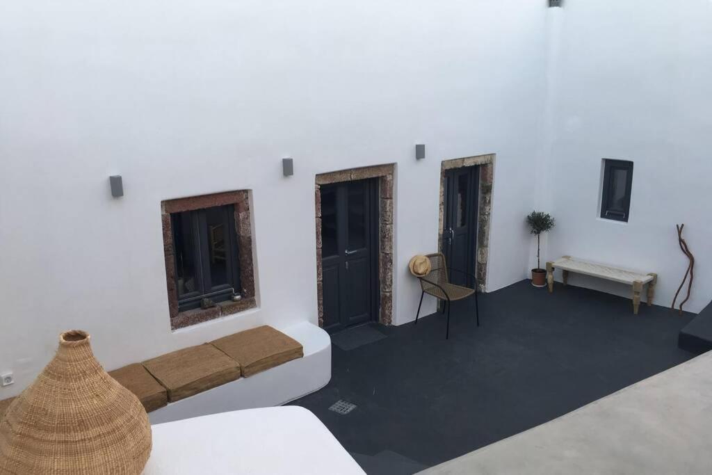 Santorini Folia Cave House With Jacuzzi Villa Pírgosz Kültér fotó